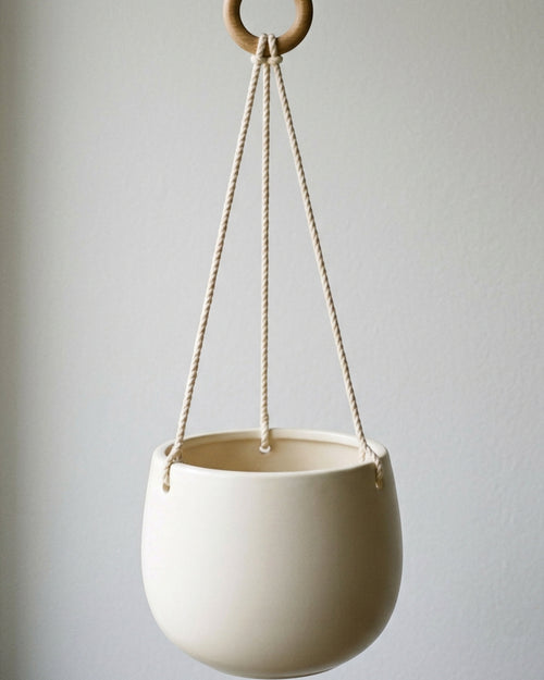 Stilld Hanging Ceramic Planter 16 cm with Cotton Rope Warm White - Lifestyle view